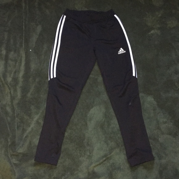 adidas pants with line in the back